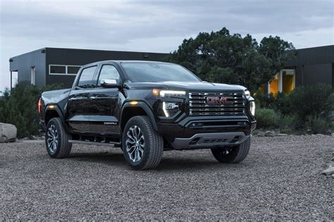2023 Gmc Canyon Revealed Build Your Dream Z Lambo Suv Pounds To Pikes