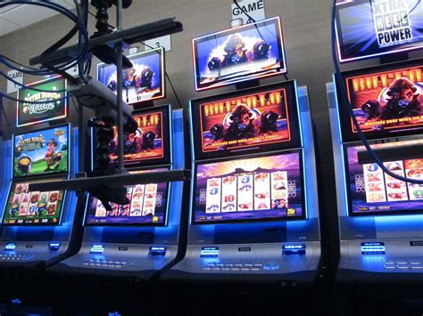 Can't touch this: Real slot machines controlled online