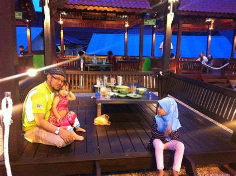 Artikel ini ada menyenaraikan sebanyak 40 jika anda mahu mencari tempat penginapan berbajet rendah di kuala lumpur, kami ada cadangan 26 walaupun waktu operasi taman ini sehingga pukul 12.00 malam, kebanyakan. #The Beauty In Everyday Life#: Tempat Makan Sedap Best di ...