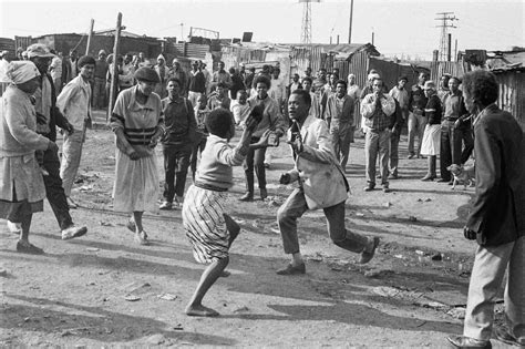 Afrique Du Sud 50 Ans Après Des Pendus De L’apartheid Reposent Enfin En Paix