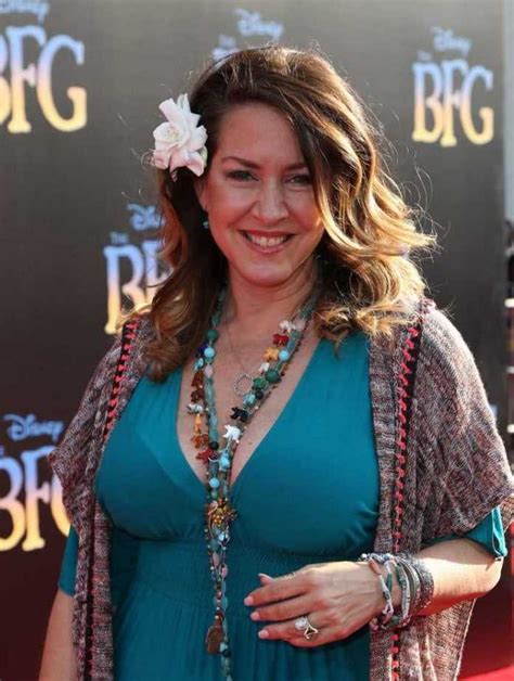Joely Fisher Nude Pictures Are Marvelously Majestic The Viraler