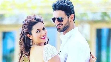Vivek dahiya, aspiring entrepreneur, podcaster, astronomy, string theory. Vivek Dahiya gushes over life with wife Divyanka Tripathi ...