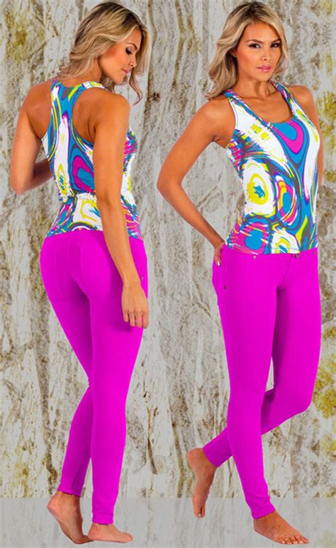 Love This Yoga Outfit So Want