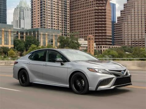 Pros And Cons Of Toyota Camry Hybrid Provscons