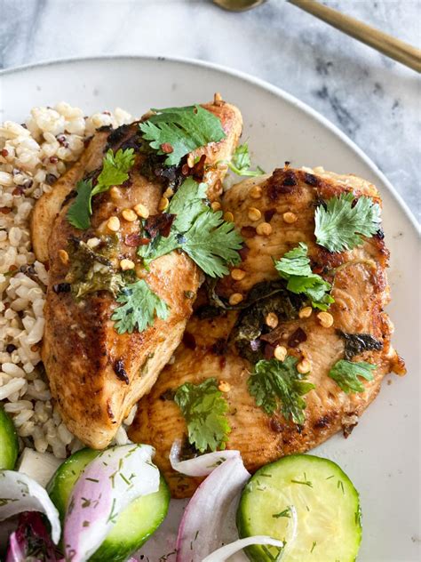 This is a super quick and easy weeknight meal. Cilantro-Lime Chicken Breasts (Easy Weeknight Dinner ...