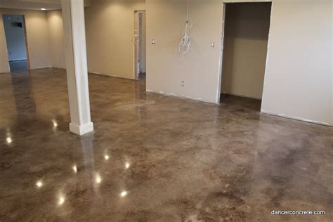 Is there any reason why this would be a bad idea? How to Properly Stain a Concrete Floor