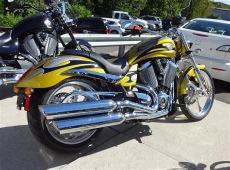 Victory vegas jackpot handle bar risers damaged. 2010 Victory VEGAS JACKPOT Cruiser for sale on 2040-motos