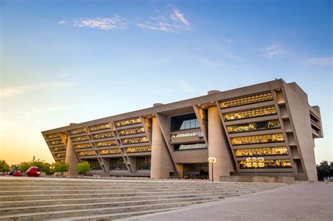 Curbed Names Dallas City Hall One Of Top Ten Most Beautiful City Halls