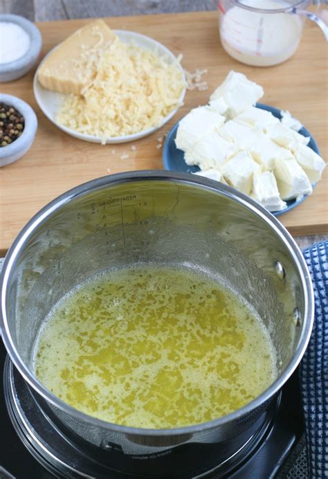 Sour cream, fresh shredded parmesan cheese. Easy Keto Alfredo Sauce Recipe | The Foodie Affair