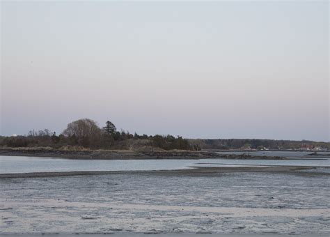 Lunar Low Tide - Boston Harbor BeaconBoston Harbor Beacon