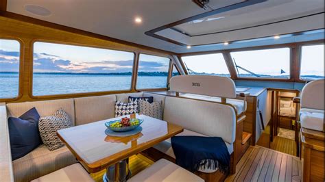 Eastbay Yachts Presenta La Nuova Ammiraglia Grand Banks 60