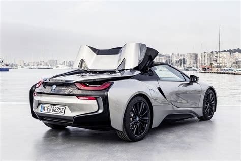 The bmw i8 roadster reveals itself as futuristic right down to the last detail. 2019 BMW i8 Roadster Review - GTspirit