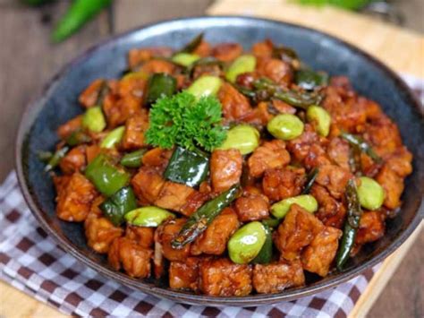 The most common meat used in tinorangsak is pork. Resep Tumis Tempe Kecap Sederhana Enak dan Super Lezat