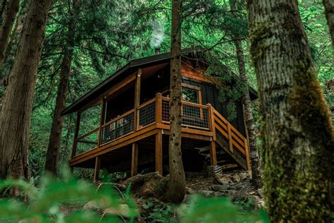 Stay The Weekend At One Of Oregons Most Gorgeous Secluded Cabins