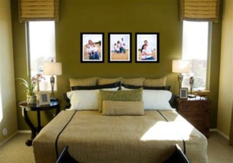 How To Arrange A Small Bedroom With Two Windows 5 Ideas