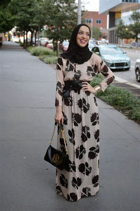 Modest Tips On How To Wear Hijan With Maxi Dress Hijab Fashion Maxi Dress Modest Fashion