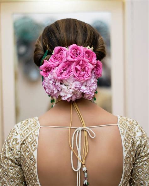 Top 15 Floral Bun Hairstyles For Brides This Wedding Season K4
