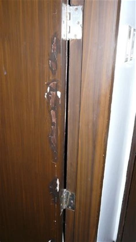 Broken door frame   Picture of Hotel Supreme Convention  
