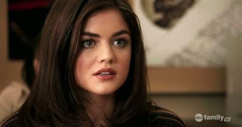 12 Pretty Little Liars Pilot Clues That Prove Aria Montgomery Is On