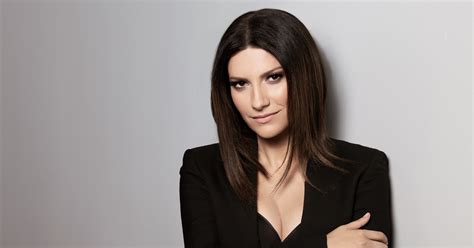 Laura Pausini Ospite A Sanremo Con La Canzone Scatola Radio Deejay