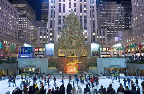 Sexually attracted or open to all people regardless of gender, gender identity, or sexual orientation. Rockefeller Center Christmas Tree Facts : From Tin Cans To Swarovski Crystals How The ...