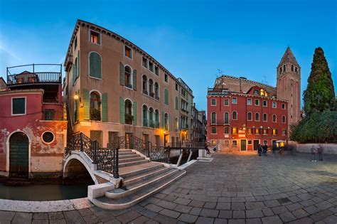 Federico chiesa is an italian professional footballer who plays as a winger for serie a club juventus, on loan from serie a club fiorentina,. Chiesa di San Vidal, Venice, Italy | Anshar Images