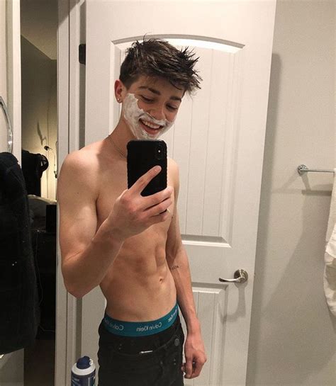 Joey Birlem Auf Instagram I Think This Is Called Post Shave Sweet Boyfriend Hot Guys