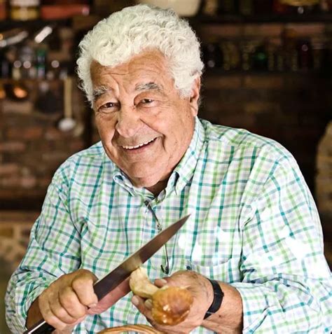 Italian Chef Antonio Carluccio Dead After Fall At Home Aged 80 Mirror