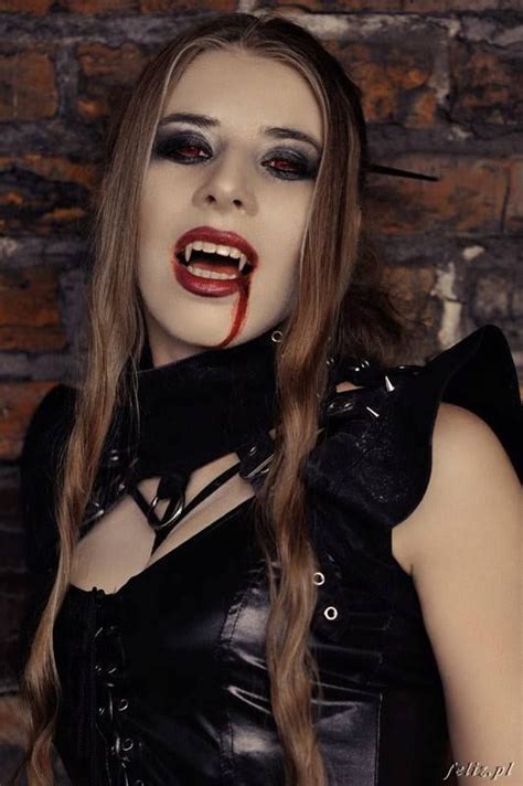 Gothic Vampire Vampire Art Vampire Portrait Goth Beauty Dark Beauty