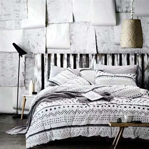 We did not find results for: CLOTHKNOW Black and White Comforter Sets Queen Aztec ...