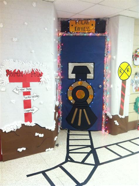 Our Class Christmas Door Hope We Win Our Contest Welcome To The Polar