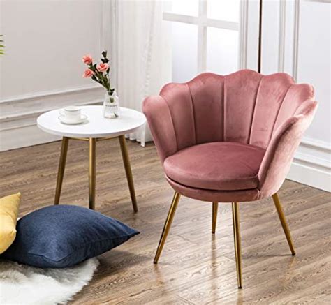 Una poltroncina amazon poltrona letto casa e cucina acquista online da un ampia selezione nel negozio casa e cucina poltroncine per camera da letto arredamento alcune sono dotate di fodere extra da alternare in base alle stagioni e alle preferenze per avere. Poltrona Per Camera Da Letto : Poltrona Compatta Per La ...