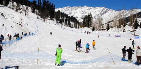 18 Great Places To See Snow Falls In India Tour My India