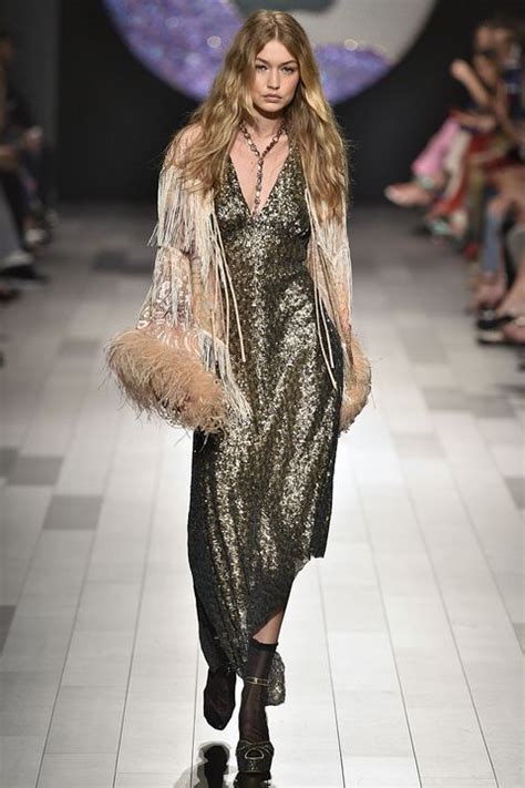 Gigi Hadid Walks Barefoot For Marc Jacobs New York Fashion Week