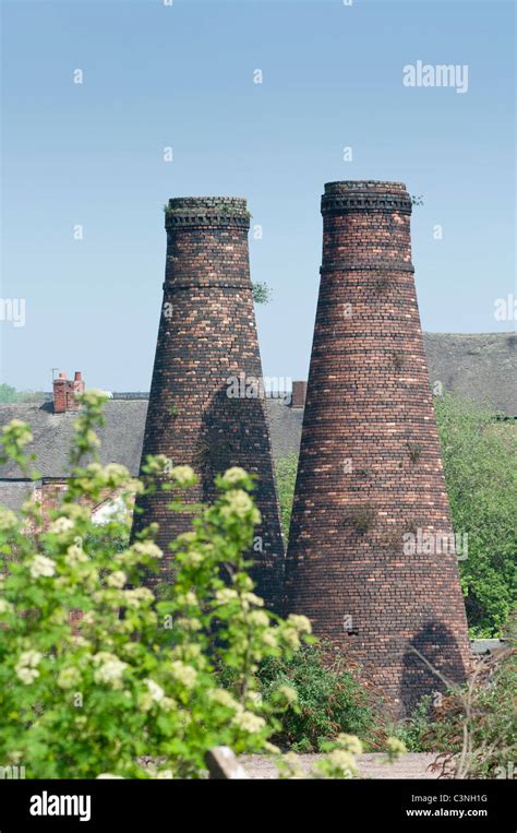 Historic Pottery Kilns Hi Res Stock Photography And Images Alamy