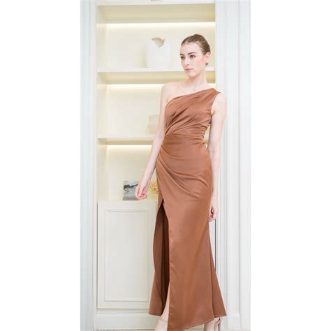 Jual Vivienne Dress In Caramel Bronze Color By Louvre Gaun Longdress