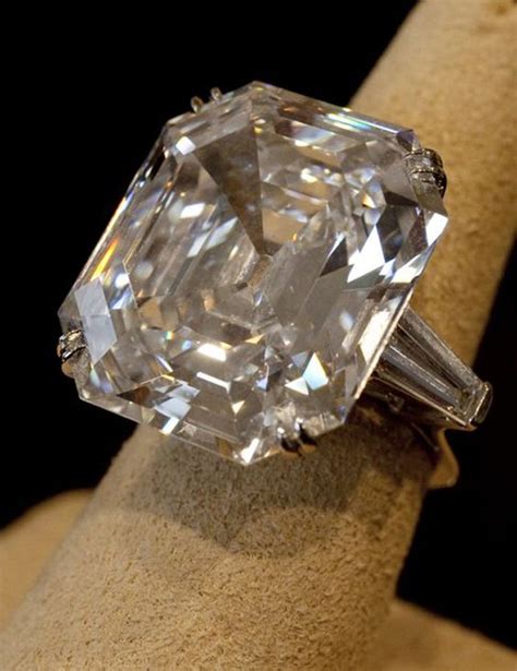 Top 10 Million Dollar Diamond Rings In The World Fashion Foody