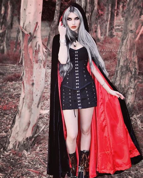 dayana crunk dayanacrunk fotos y vídeos de instagram fashion gothic outfits how to wear