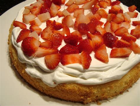 paula deens strawberry cream shortcake recipes