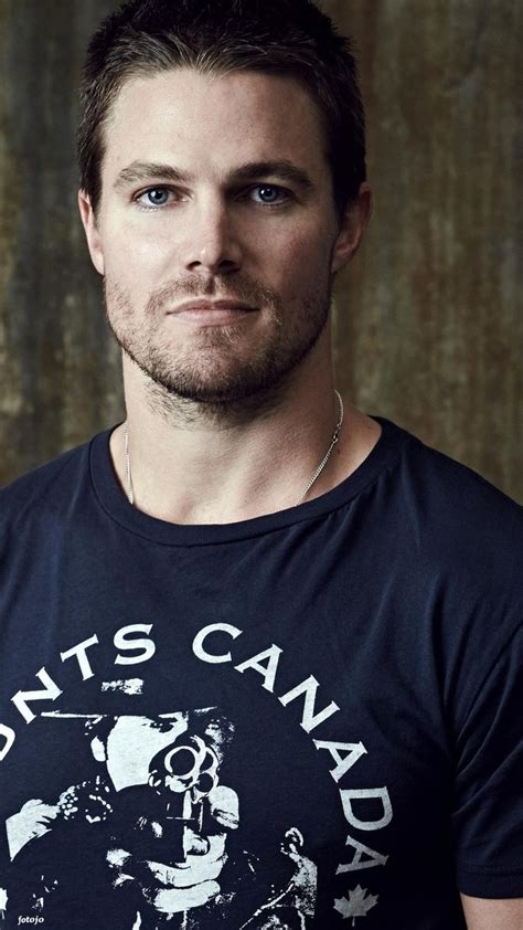 Stephen Amell Hd Wallpapers Backgrounds