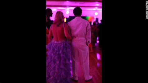 Georgia School Hosts First Racially Integrated Prom