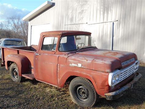 1959 Ford Heavy Duty Pick Up Project Needs Restored Red Truck