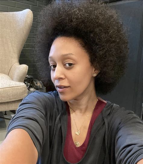 ‘mrs Afro Queen’ Tia Mowry Shares A Natural Hair Growth Update Following Her Pixie Cut Fans