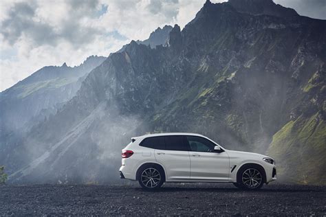 Plug In Hybrid 2020 Bmw X3 Xdrive30e Blends Efficiency With Performance