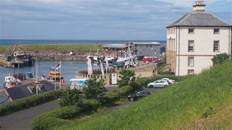 Eyemouth Harbour © Jennifer Petrie Cc By Sa20 Geograph Britain And