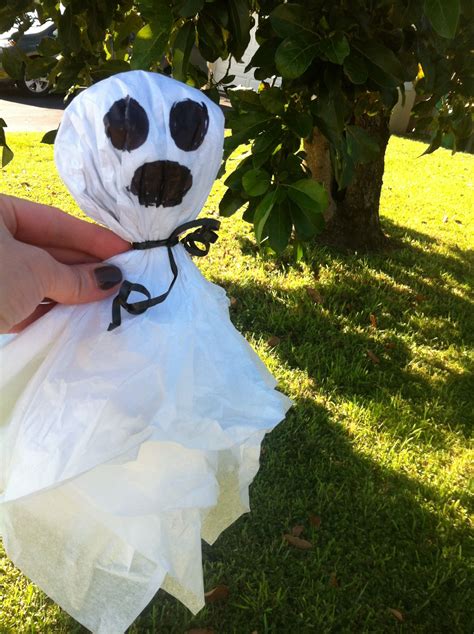 We Made Tissue Paper Ghosts For Halloween To Hang From Our Trees And They Were So Easy To Do