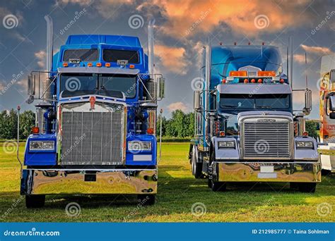 Freightliner Trucks Classic