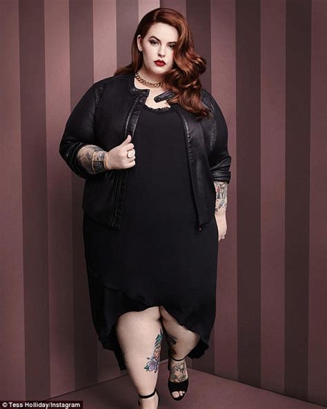 i m not going anywhere plus size model tess holliday hits out at haters as she proudly shows