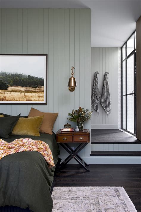 On The Wall Improving Your Bedroom With Easycrafts Wall Panelling