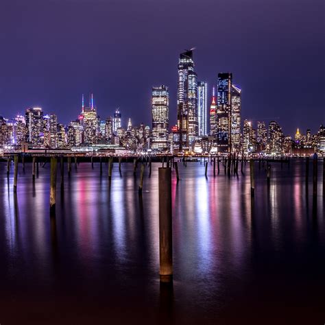 New York Skyline At Night In 2020 City Skyline Night